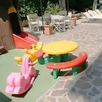 Sandra 3*