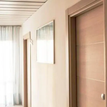 Sandra Hotel 3*