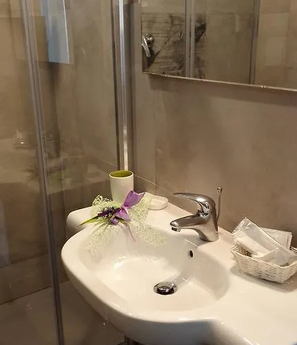 Sandra 3* רימיני